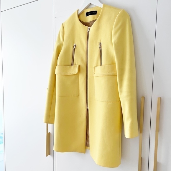 gorgeous Zara Jacket with zippers - Picture 12 of 17